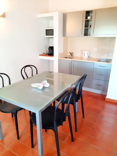 Dining Room 8