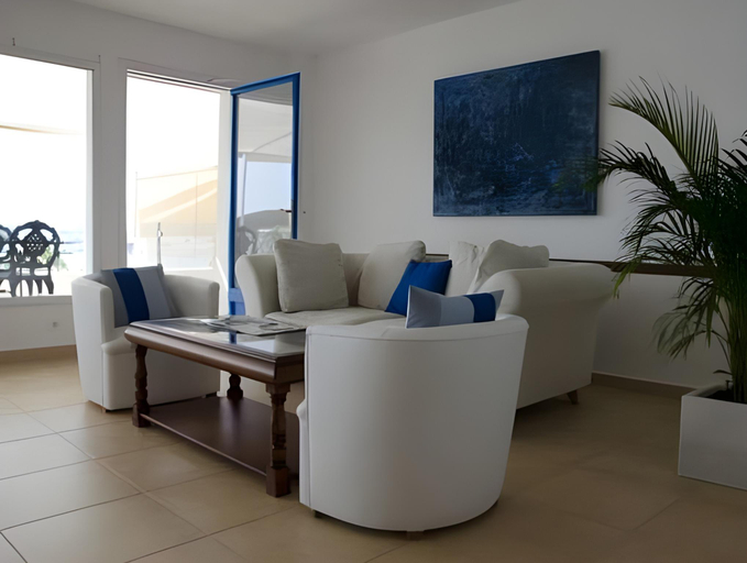 Public Area 2, Hotel Capri, Baleares