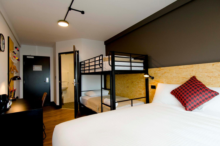 Bedroom 17