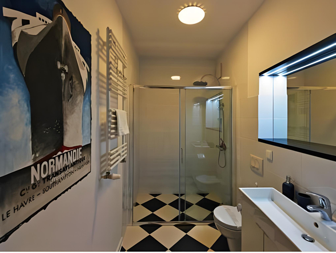 Bathroom 3, Sun & Snow, Sopocka Rezydencja, Sopot