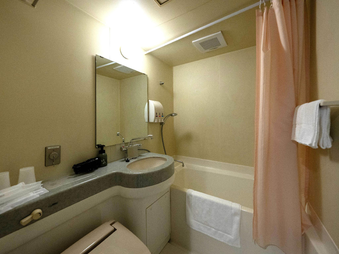 Bathroom 5, Gardens Stay, Sapporo