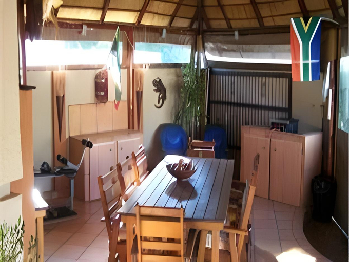 Food & Drinks 2, Big "5" Guesthouse, Ekurhuleni
