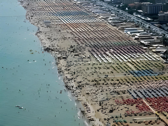 Others 5, Hotel Alabama, Rimini
