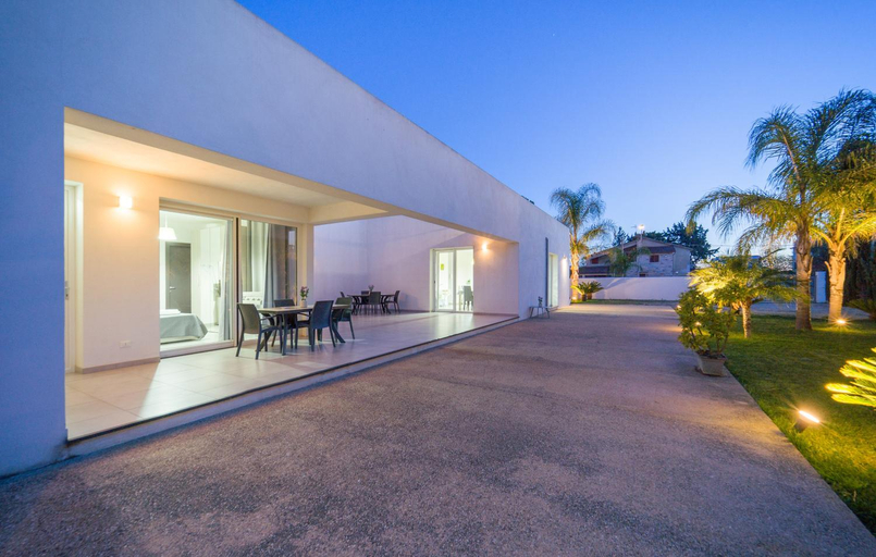 Exterior view 2, Casa Libasci, Agrigento