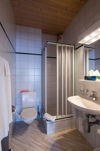 Bedroom 2, Seminarhotel Linde Stettlen, Bern