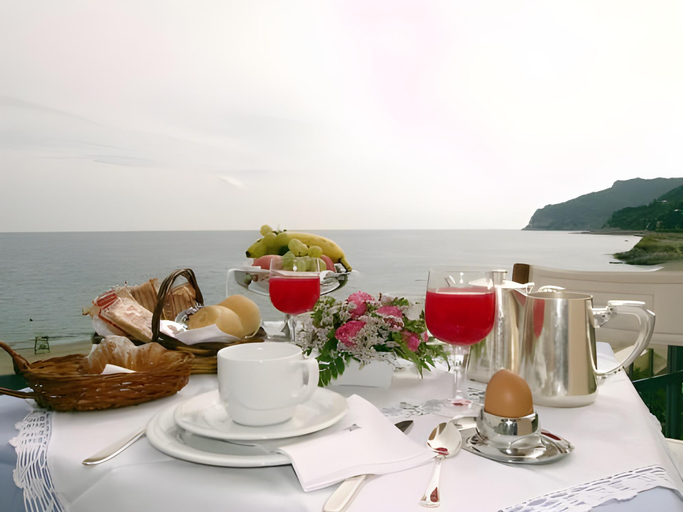 Food & Drinks 4, Hotel Tirreno, Savona