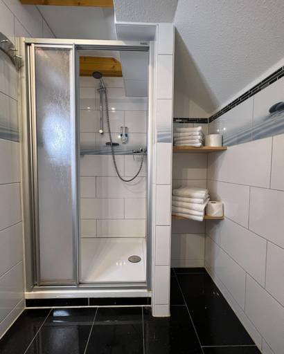 Bathroom 5, Park Hotel & Gastehaus Rust, Ortenaukreis