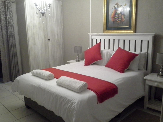 Others 4, De Zevende Hemel Guesthouse, Gert Sibande