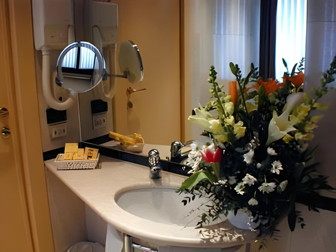 Bathroom 3, Dreamhotel, Como