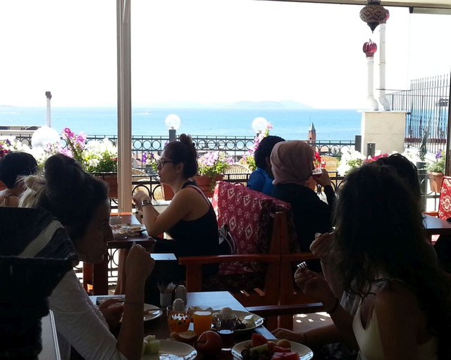 Food & Drinks 1, Big Apple Hotel, Fatih