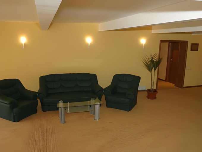 Others 3, Hotel Palas, Constanta