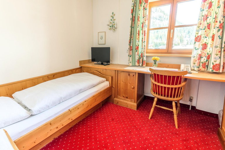 Bedroom, Hotel Antonius, Bludenz