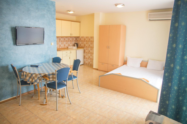 Bedroom 2, Elite Apartments, Nesebar