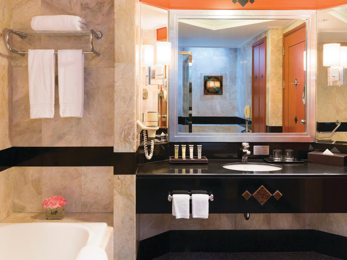 Bathroom 7