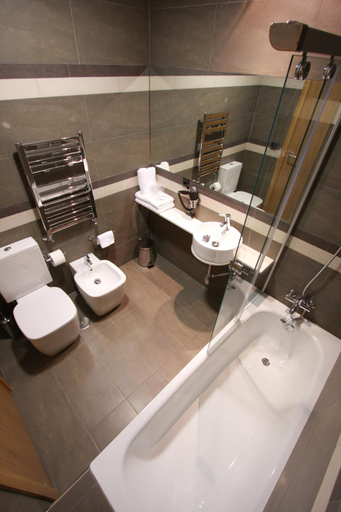 Bathroom 2, La Suite Hotel, Pontevedra