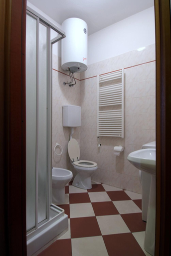 Bathroom 3