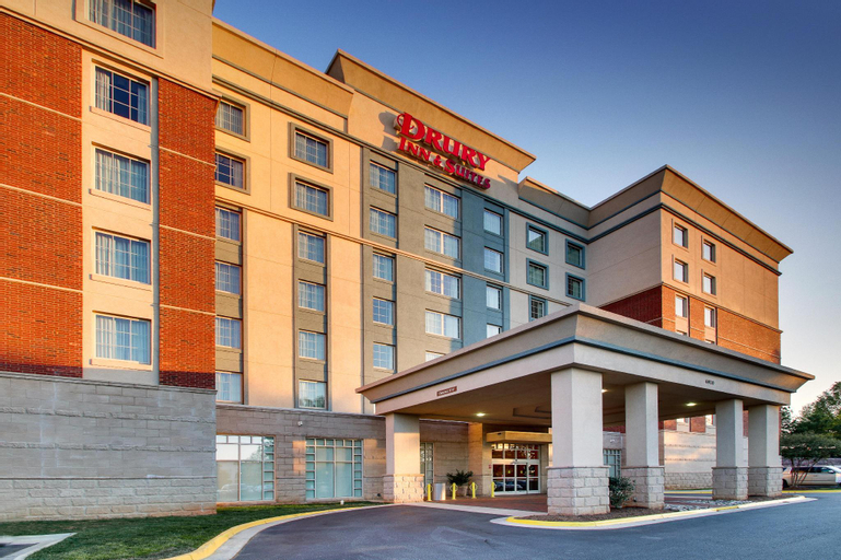 Drury Inn & Suites Charlotte Northlake, Mecklenburg