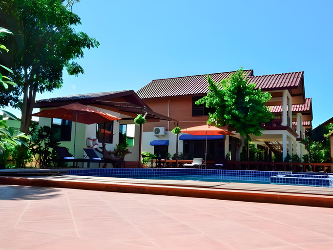 Others 3, Avila Resort, Pattaya