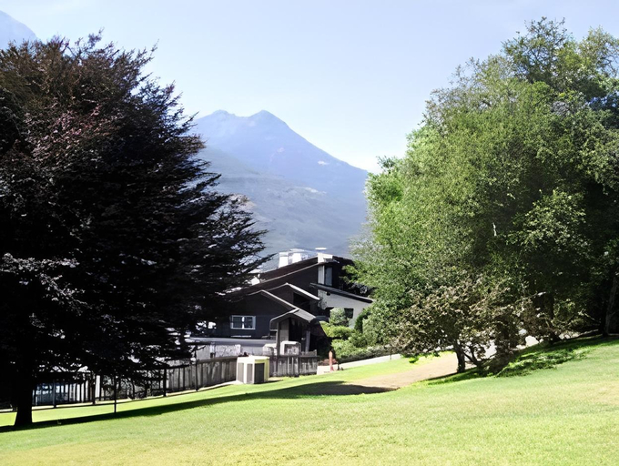 Others 3, Hotel Village, Aosta