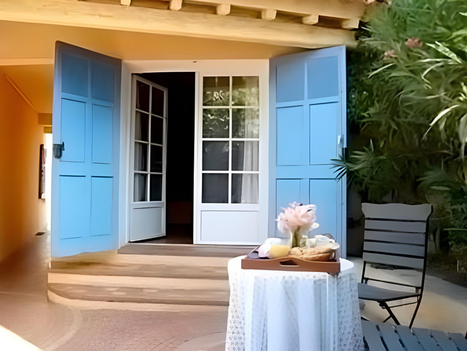 Exterior & Views 2, Auberge Des Glycines, Var