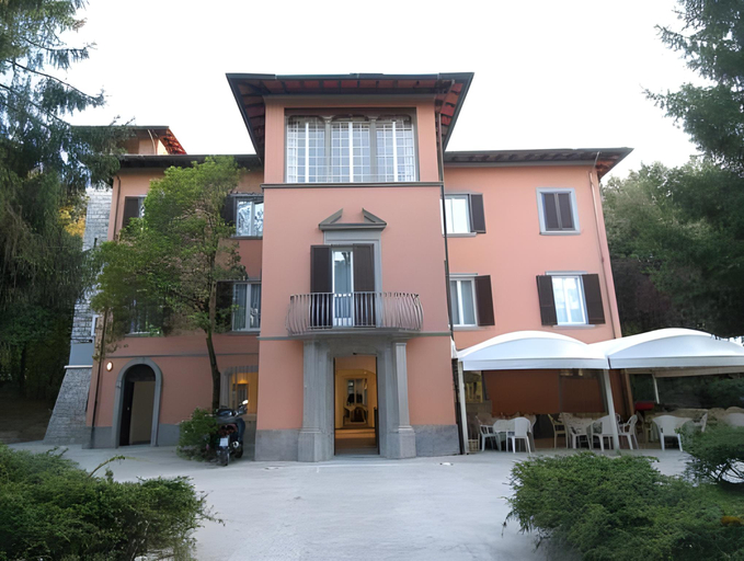 Others 5, Residence Il Fortino, Massa Carrara