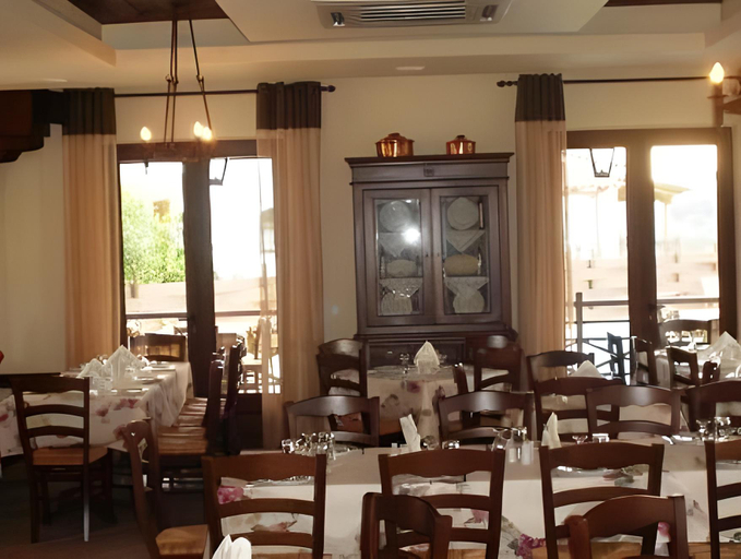 Food & Drinks 4, BACCHUS, West Greece