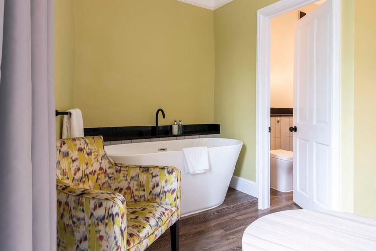Bathroom 3, Wisteria Hotel, Rutland