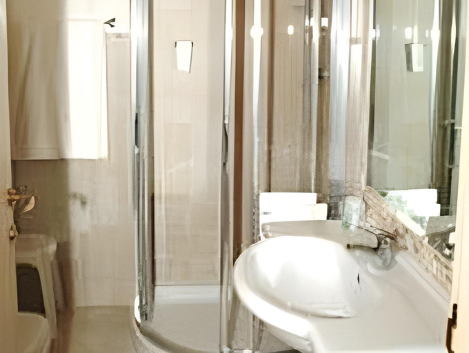 Bathroom 3, Castelsardo Resort, Sassari