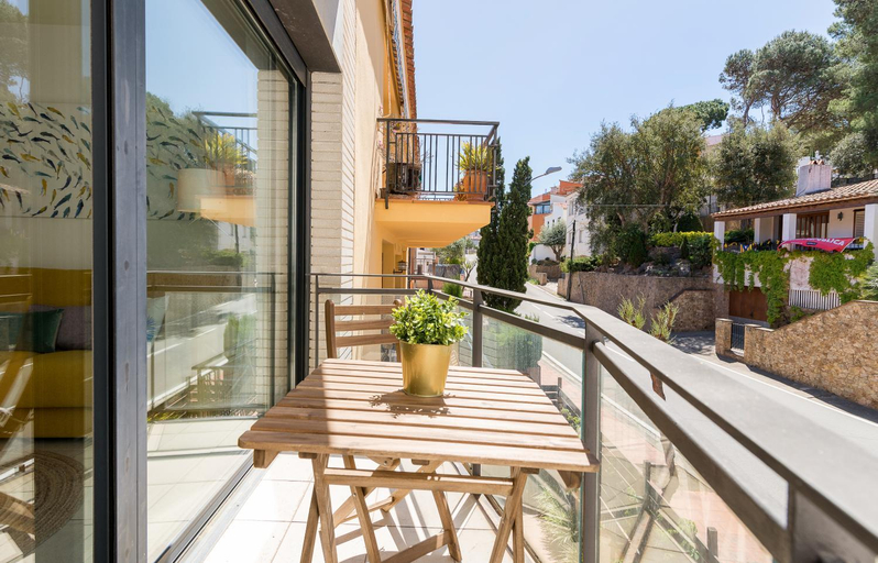 Others 4, Beach Apartment in the heart of Tamariu Ref 627, Girona