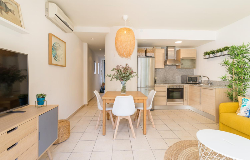 Others 3, Beach Apartment in the heart of Tamariu Ref 627, Girona