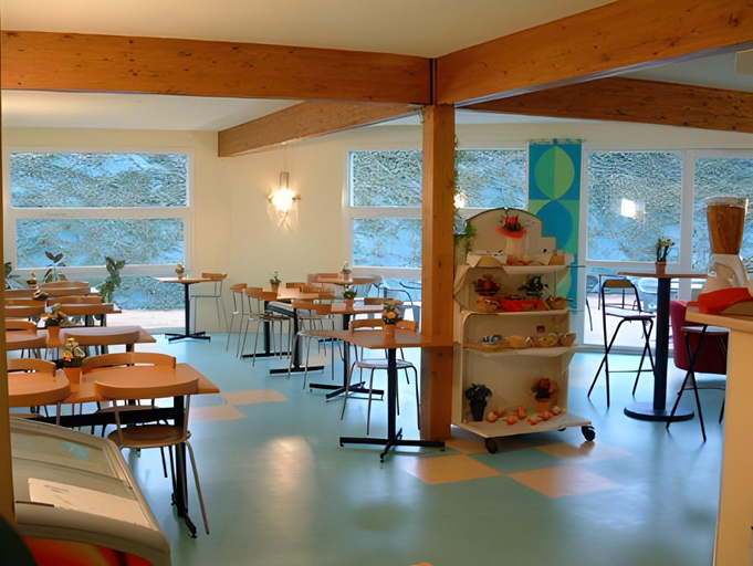 Food & Drinks 5, Hotel Premium, Moselle