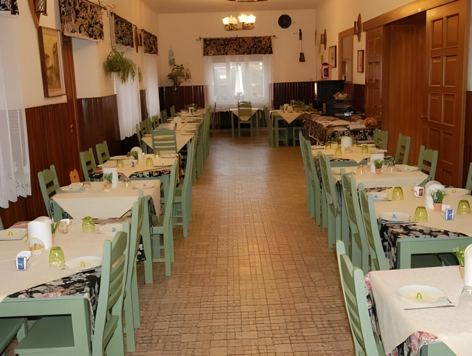 Food & Drinks 5, Albergo Alla Valle di Banne, Trieste