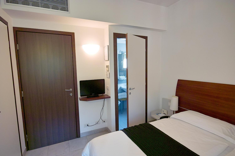 Bedroom 19