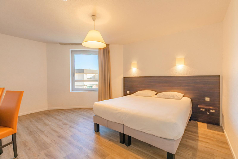 Bedroom 3, Appart'City Classic Genève - Gaillard, Haute-Savoie