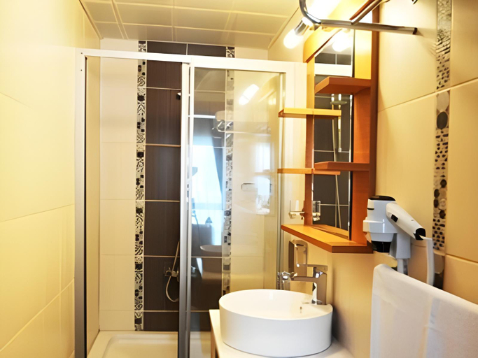 Bathroom 2, Grand Emir Hotel Old City, Fatih