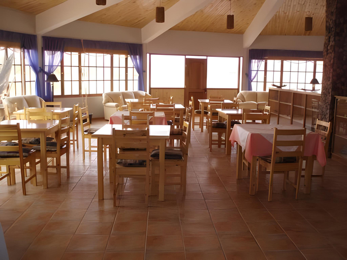 Food & Drinks 5, Hotel Iorana Tolache, El Loa