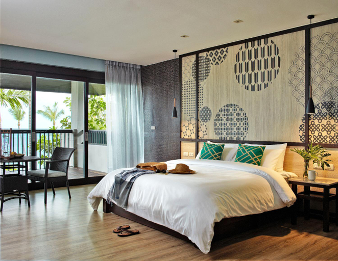 Bedroom 12