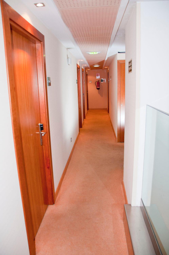 Others 5, Hotel Arena, Asturias