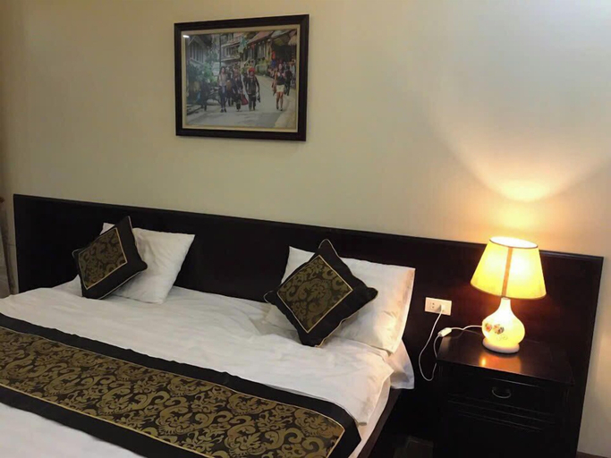 Bedroom 2, Hoà Bình Hotel LC - by BayLuxury, Lào Cai