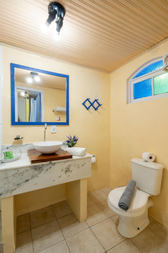 Bathroom 4, Pousada dos Gravatas, Armação dos Búzios