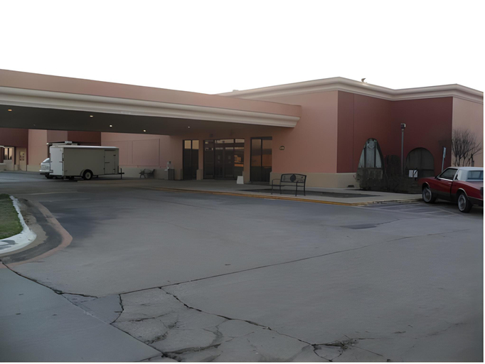 Exterior & Views 2, Express Inn & Suites, Hunt
