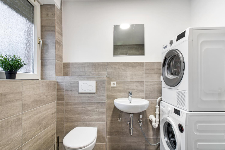 Bedroom 3, Work & Stay Apartment mit Balkon in Bergkamen, Unna