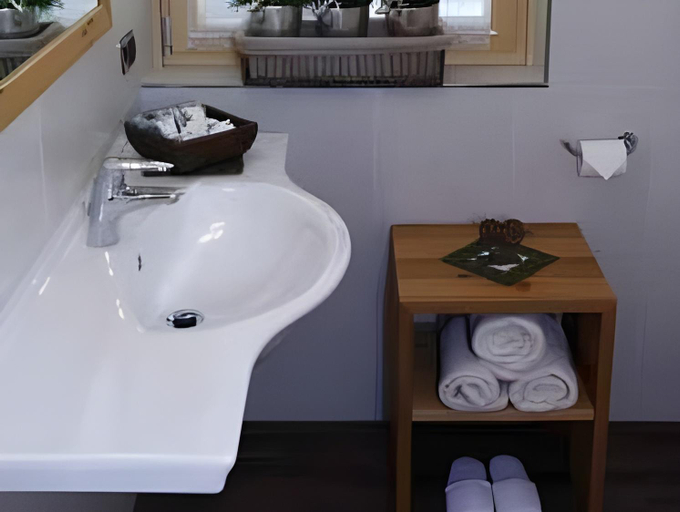 Bathroom, Hotel Somont, Bolzano