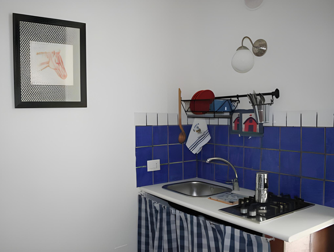 Others 3, B&B La Corte, Napoli