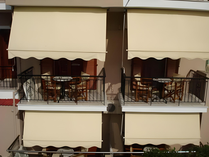 Food & Drinks 4, Athina residence, Ionian Islands