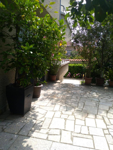Others 3, Yanevi Apartments, Sozopol