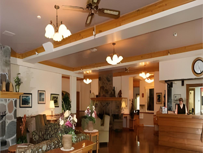 Public Area 2, Hotel Cap-aux-Pierres, Charlevoix