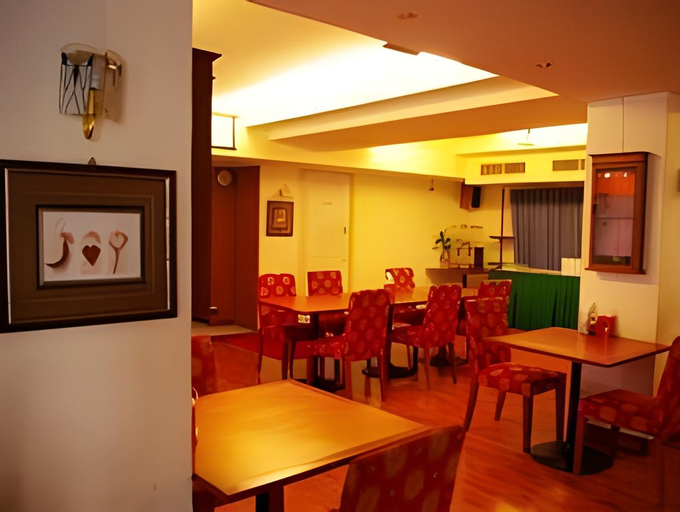 Food & Drinks 5, Sapphire Hotel Silom Bangkok, Bang Rak