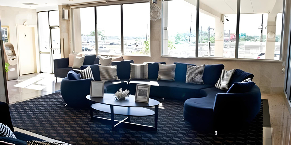 Public Area 3, Garner Hotel NORTH BERGEN - NYC GATEWAY by IHG, North Bergen