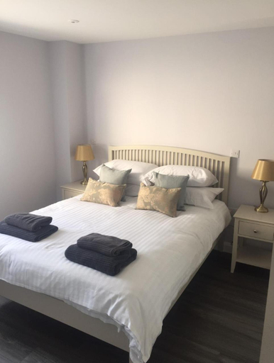 Bedroom 2, The Finch Hatton Arms, Lincolnshire